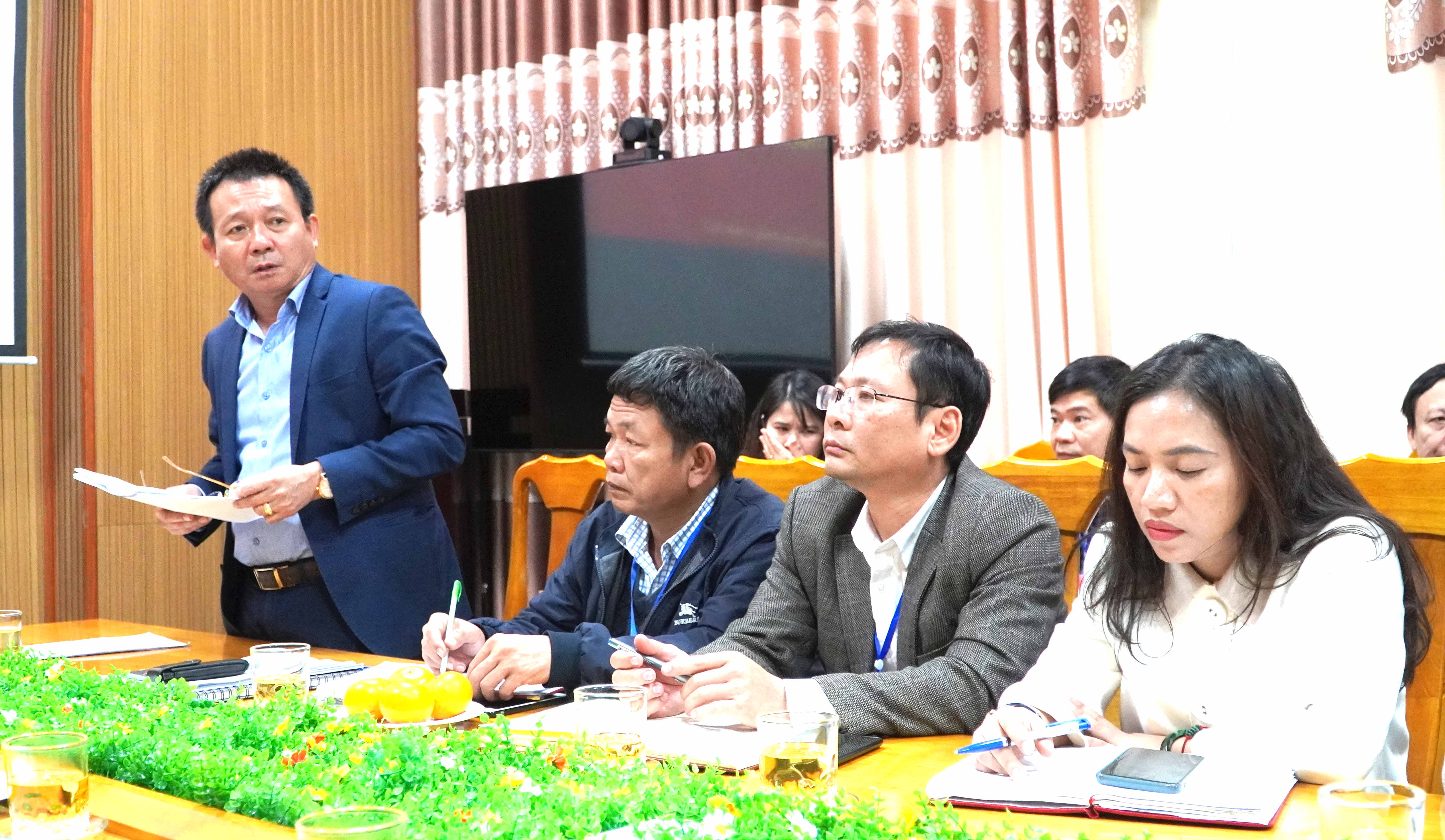 Bác sỹ Phan Thanh Hải Phó Giám đốc Sở làm trưởng đoàn đã tiến hành kiểm tra444