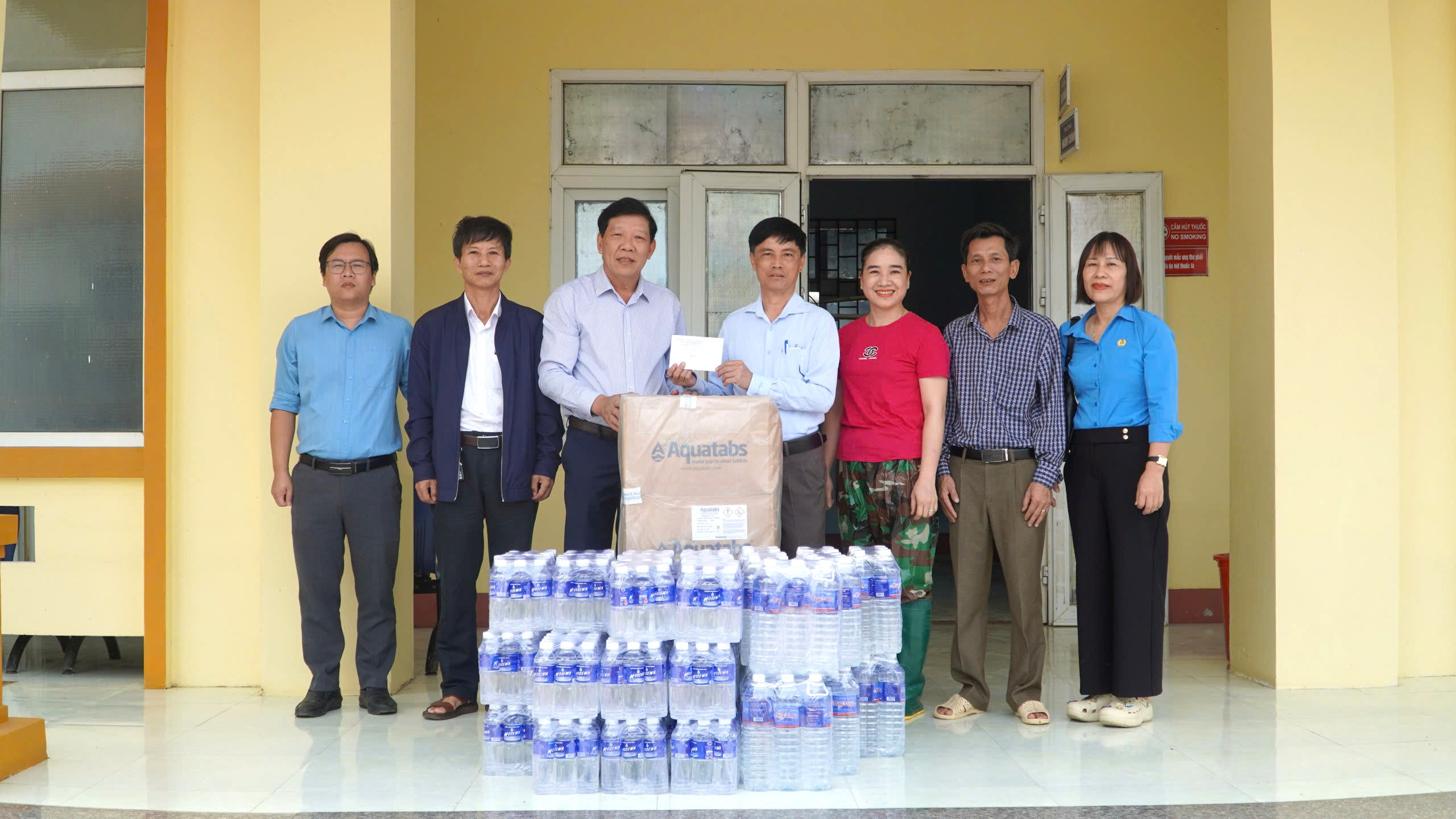 kiểm_tra_và_chỉ_đạo_công_tác_khác_phục_sau_lũ_tại_Bệnh_viện_đa_khoa_huyện_Lệ_Thủy.jpg